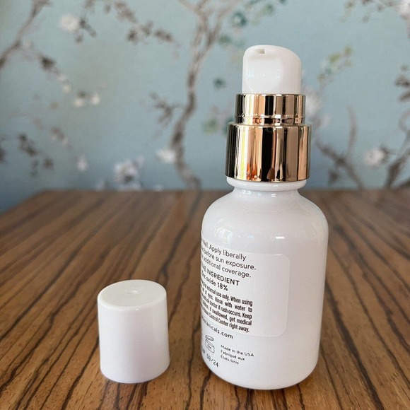 True Botanicals Everyday Skin Tint SPF 30 #09 Medium Golden Neutral 30 mL / 1 oz - Picture 6 of 6